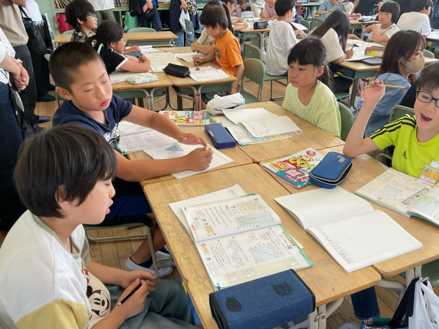 ４年生　折れ線グラフの話し合い